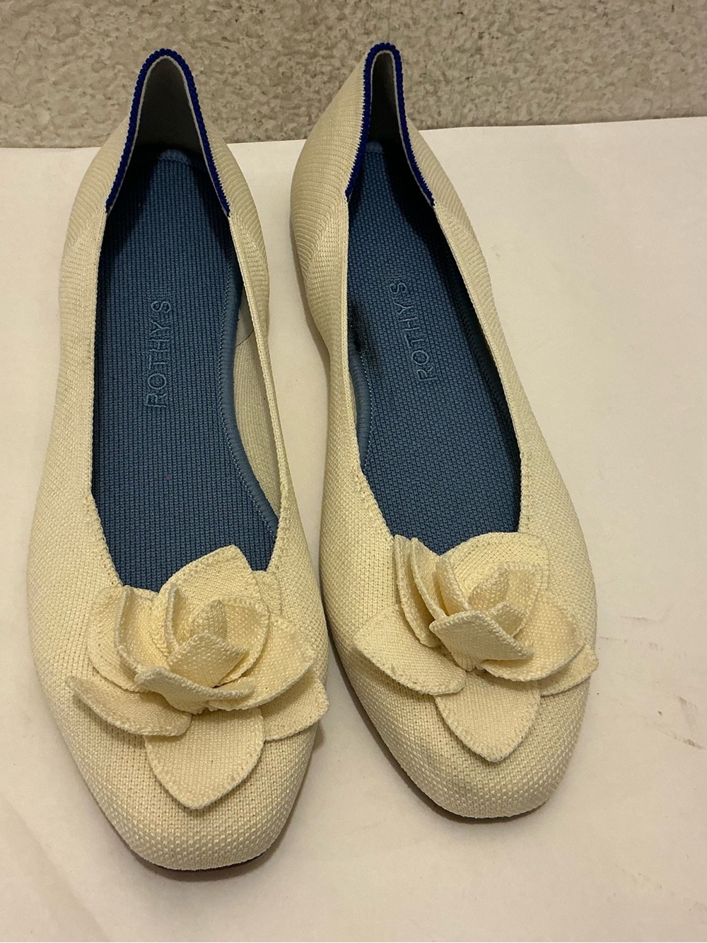 Rothy's the flat Cream Floral Canvas Ballet Flats size 10.5